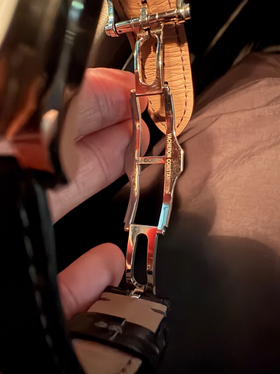 ヴァシュロン コンスタンタン その他 フィフティーしっく（高級時計）の商品画像 - 査定依頼日：2026年4月4日 - 最高査定価格：100,000円