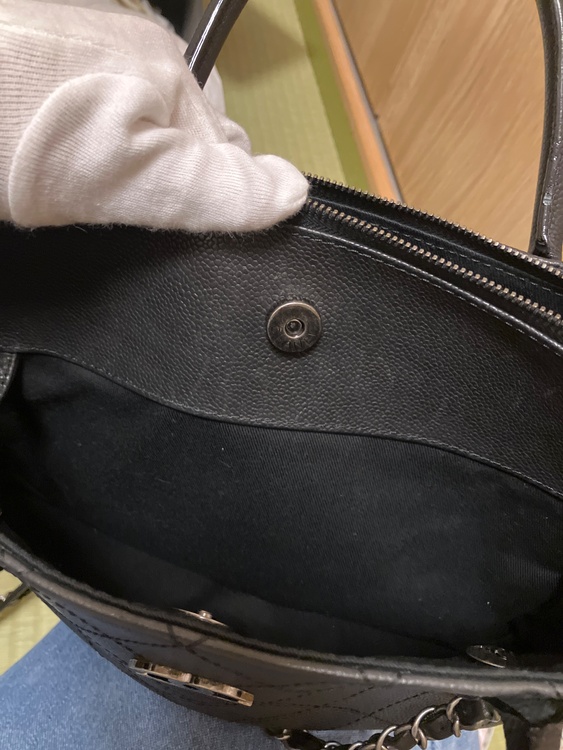 ヴィンテージライン　2wayハンドバックチェーンショルダーキャビアスキン（ブランドバッグ）の商品画像 - 査定依頼日：2026年1月14日 - 最高査定価格：350,000円