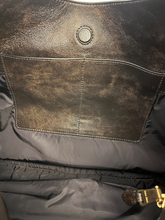 商品品番：5BC155_2F6P_F0201V_MON（ブランドバッグ）の商品画像 - 査定依頼日：2025年12月8日 - 最高査定価格：170,000円