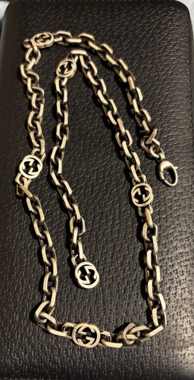 GUCCIインターロッキングネックレス　シルバー925（古着・ファッション）の商品画像 - 査定依頼日：2026年1月5日 - 最高査定価格：100,000円