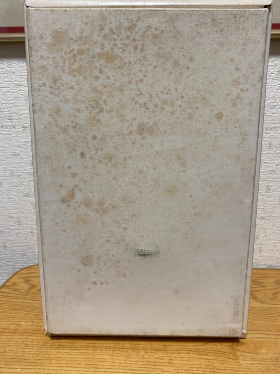 ニッカウイスキー鶴　760ml 43%（お酒）の商品画像 - 査定依頼日：2025年8月19日 - 最高査定価格：12,000円