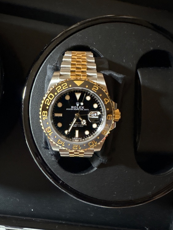 ロレックス GMTマスター 126713grnq（高級時計）の商品画像 - 査定依頼日：2025年11月20日 - 最高査定価格：3,380,000円