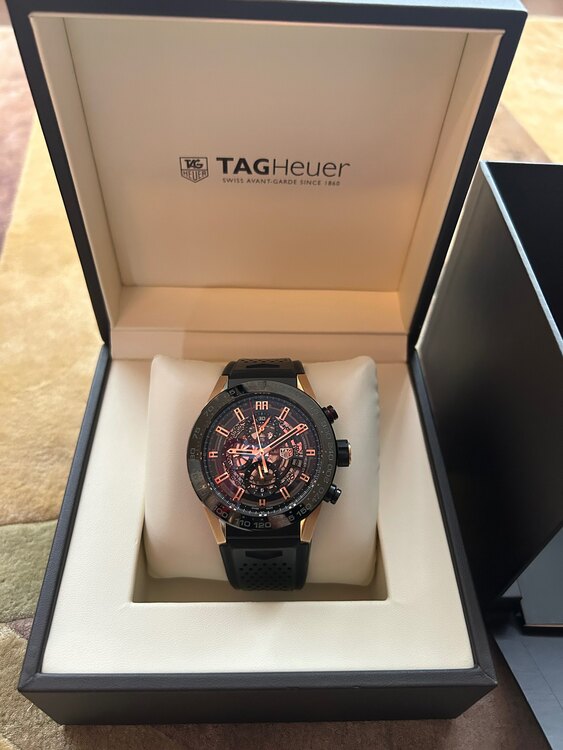 タグホイヤー カレラ （高級時計）の商品画像 - 査定依頼日：2025年4月13日 - 最高査定価格：540,000円
