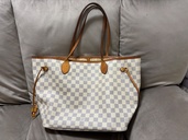 ネヴァーフルMM（ブランドバッグ）の商品画像 - 査定依頼日：2026年2月27日 - 最高査定価格：125,000円