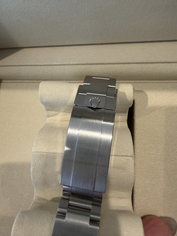 ロレックス サブマリーナー 126610l（高級時計）の商品画像 - 査定依頼日：2026年1月6日 - 最高査定価格：2,300,000円