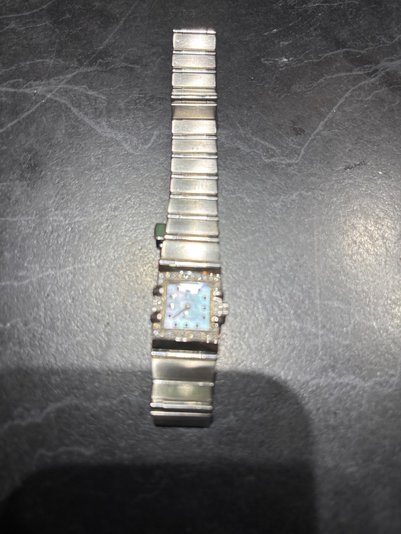 オメガ コンステーション （高級時計）の商品画像 - 査定依頼日：2026年3月21日 - 最高査定価格：100,000円