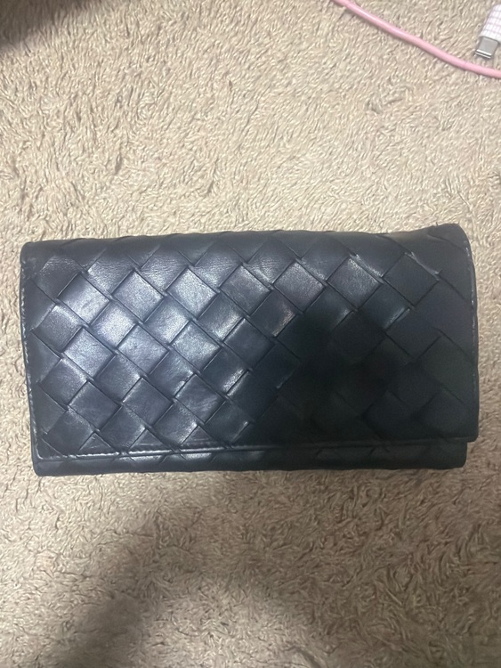 ボッテガ・ヴェネタ  （ブランドバッグ）の商品画像 - 査定依頼日：2025年11月24日 - 最高査定価格：20,000円