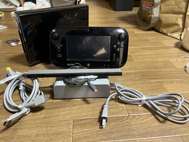 WiiU（ゲーム機本体・ゲームソフト）の商品画像 - 査定依頼日：2023年10月19日 - 最高査定価格：3,000円