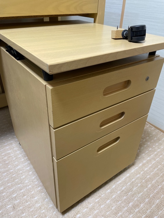 学習机（家具・寝具）の商品画像 - 査定依頼日：2026年4月2日 - 最高査定価格：5,000円