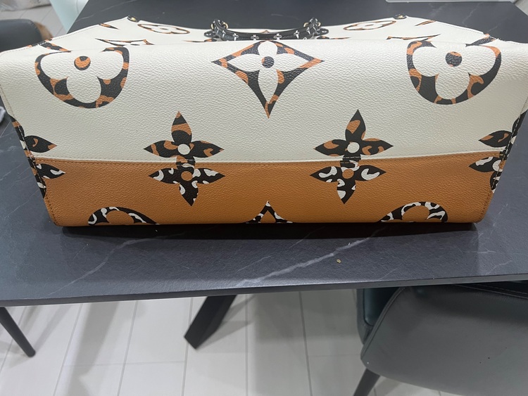 ルイヴィトン ルイヴィトン(その他) （ブランドバッグ）の商品画像 - 査定依頼日：2025年11月12日 - 最高査定価格：300,000円