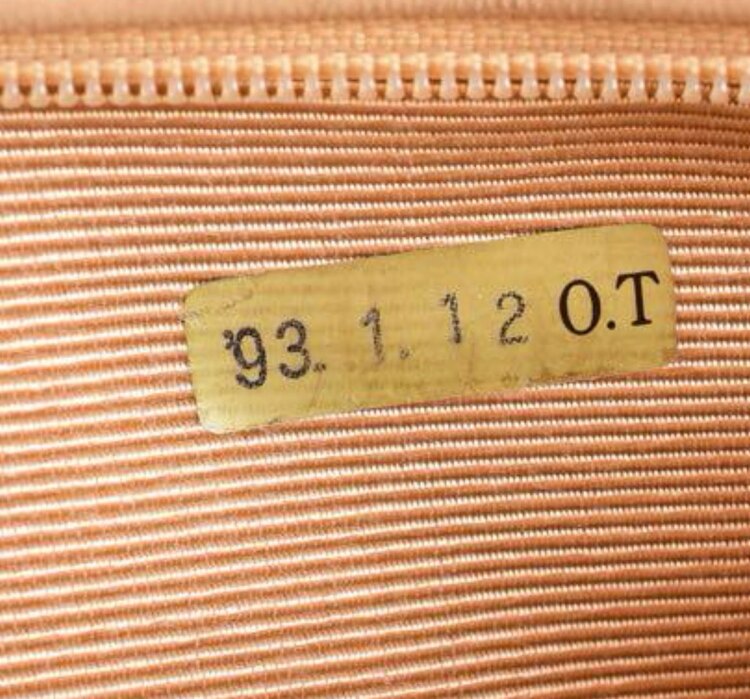 ダイアナフラップ25マトラッセチェーンショルダーショルダーバッグベージュ（ブランドバッグ）の商品画像 - 査定依頼日：2025年4月24日 - 最高査定価格：300,000円