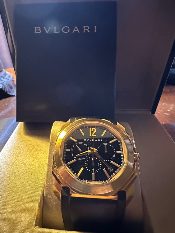 ブルガリ オクト BGOP41a（高級時計）の商品画像 - 査定依頼日：2026年3月4日 - 最高査定価格：2,500,000円