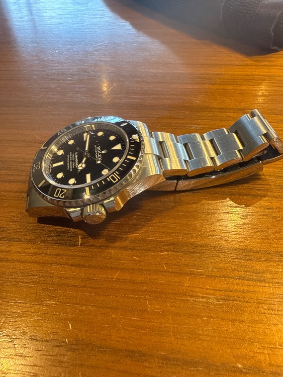 ロレックス サブマリーナー （高級時計）の商品画像 - 査定依頼日：2025年12月16日 - 最高査定価格：1,860,000円