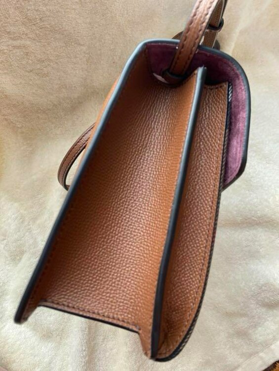 その他 バーバリー （ブランドバッグ）の商品画像 - 査定依頼日：2025年3月11日 - 最高査定価格：50,000円