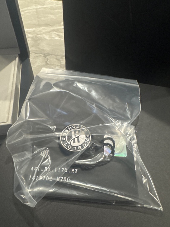 ウブロ ビックバン 441.NX.1170.RX 1419702 H780（高級時計）の商品画像 - 査定依頼日：2026年2月7日 - 最高査定価格：1,080,000円