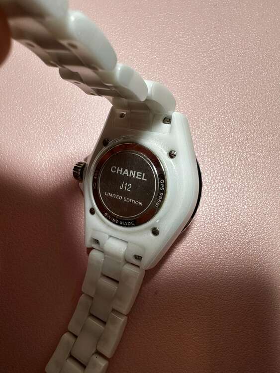 シャネル J12 （高級時計）の商品画像 - 査定依頼日：2025年5月9日 - 最高査定価格：650,000円