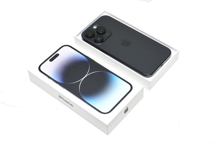 iPhone14pro 256GB スペースブラック（スマホ）の商品画像 - 査定依頼日：2025年10月5日 - 最高査定価格：79,000円