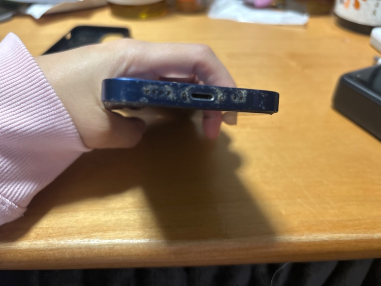 iPhone 12 mini 256GB SIMフリー（スマホ）の商品画像 - 査定依頼日：2026年4月20日 - 最高査定価格：20,000円