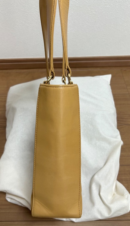 チョコバー ココマーク ショルダーバッグ（ブランドバッグ）の商品画像 - 査定依頼日：2025年9月21日 - 最高査定価格：150,000円