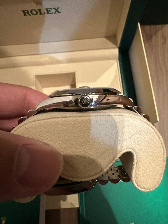 ロレックス デイトジャスト 12630（高級時計）の商品画像 - 査定依頼日：2025年3月18日 - 最高査定価格：1,010,000円