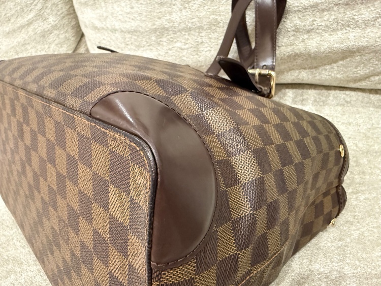 ハムステッド（ブランドバッグ）の商品画像 - 査定依頼日：2026年4月16日 - 最高査定価格：100,000円