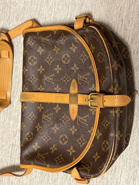 ソミュール（ブランドバッグ）の商品画像 - 査定依頼日：2025年9月20日 - 最高査定価格：70,000円