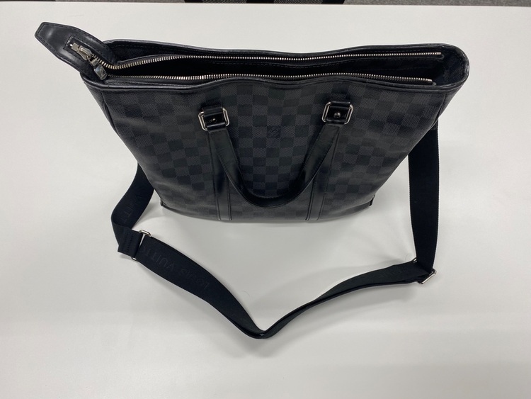 ルイヴィトン ダミエ （ブランドバッグ）の商品画像 - 査定依頼日：2025年6月7日 - 最高査定価格：130,000円
