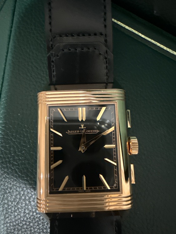 ジャガー・ルクル レベルソ 381573（高級時計）の商品画像 - 査定依頼日：2025年10月8日 - 最高査定価格：4,500,000円