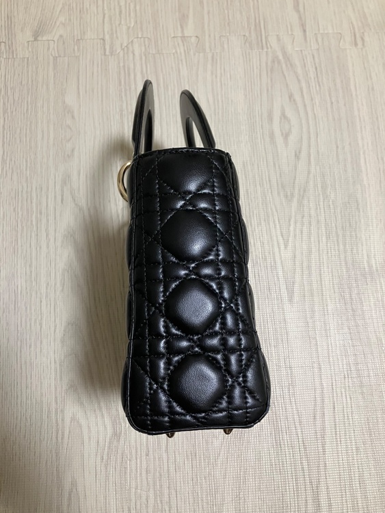 ディオール  （ブランドバッグ）の商品画像 - 査定依頼日：2025年12月27日 - 最高査定価格：380,000円