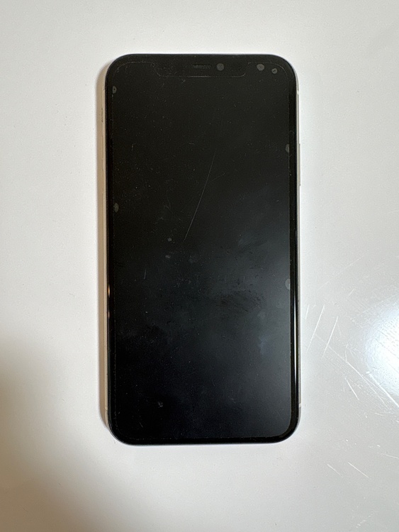 iPhone iPhone11 64GB SIMフリー（スマホ）の商品画像 - 査定依頼日：2026年10月29日 - 最高査定価格：14,500円