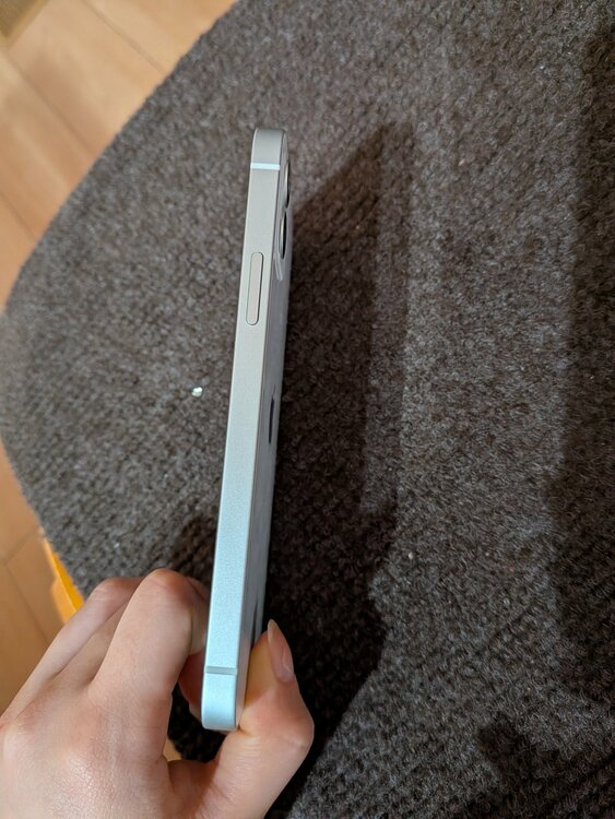 iPhone 12 64GB au（スマホ）の商品画像 - 査定依頼日：2026年4月5日 - 最高査定価格：24,000円