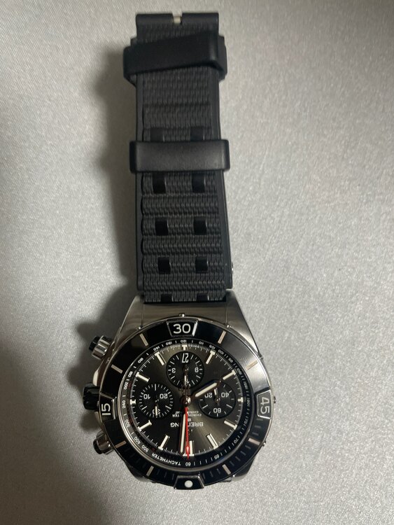 ブライトリング クロノマット B01 44  AB0136251B2S（高級時計）の商品画像 - 査定依頼日：2025年4月27日 - 最高査定価格：750,000円