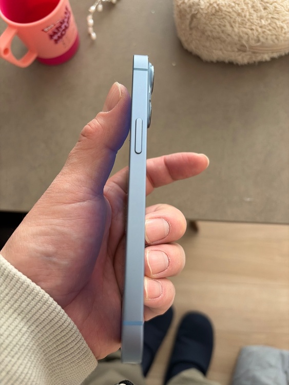 iPhone 14 128GB SIMフリー（スマホ）の商品画像 - 査定依頼日：2026年2月16日 - 最高査定価格：50,000円