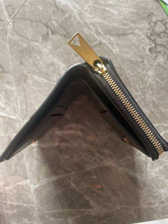 ボッテガ・ヴェネタ  （ブランドバッグ）の商品画像 - 査定依頼日：2025年5月14日 - 最高査定価格：40,000円