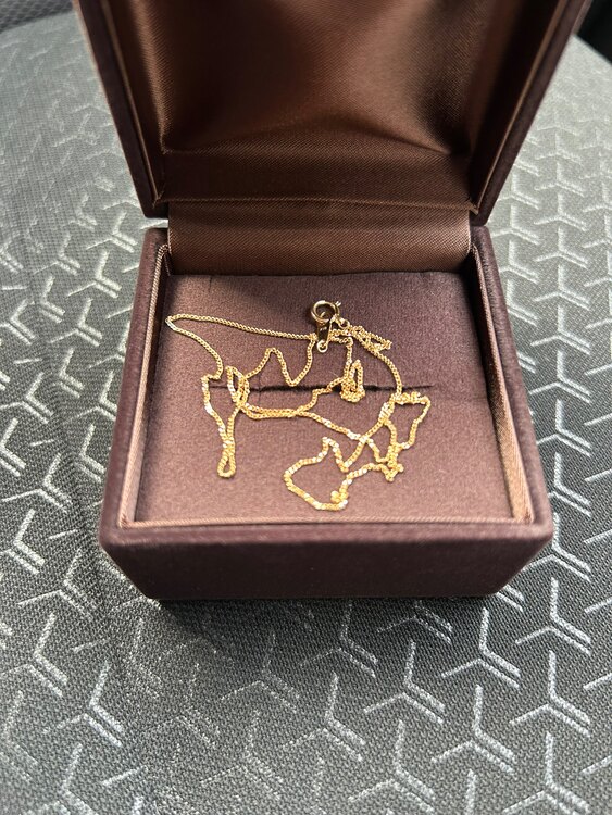 Ｋ18ネックレス2面2g（金・貴金属）の商品画像 - 査定依頼日：2025年5月21日 - 最高査定価格：21,000円