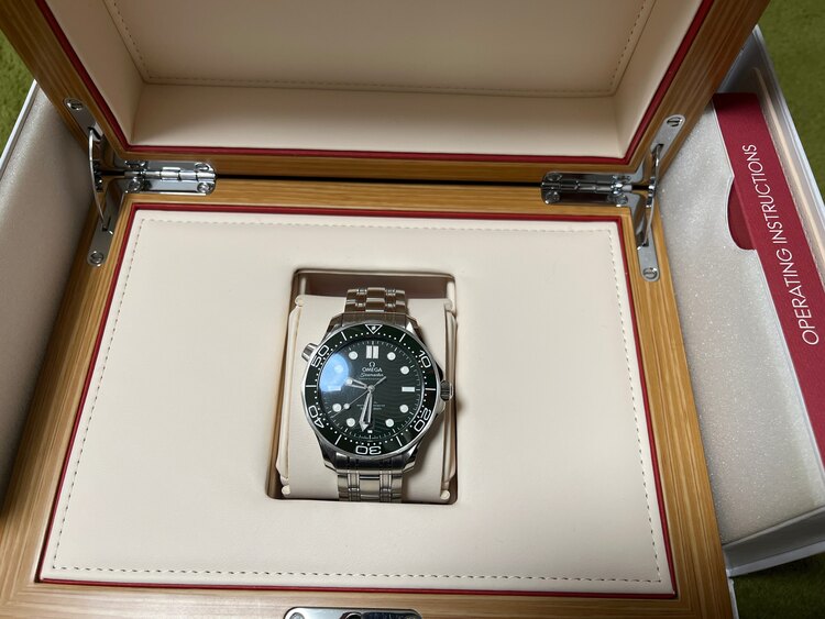 オメガ シーマスター 210.30.42.20.10.001（高級時計）の商品画像 - 査定依頼日：2024年12月20日 - 最高査定価格：600,000円