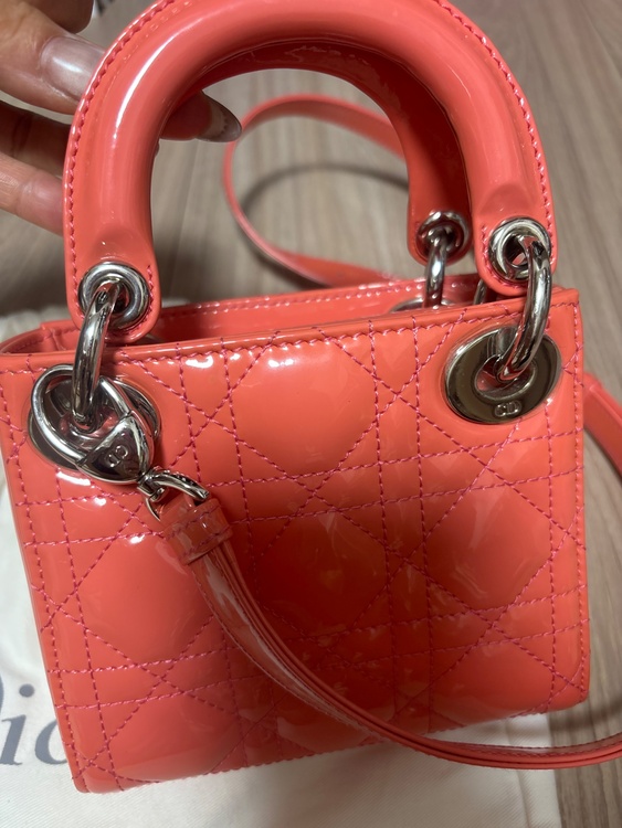 ミスDIOR 皆（ブランドバッグ）の商品画像 - 査定依頼日：2026年7月24日 - 最高査定価格：230,000円
