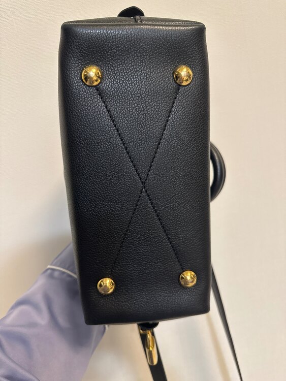 ルイヴィトン アルマ （ブランドバッグ）の商品画像 - 査定依頼日：2025年4月20日 - 最高査定価格：230,000円