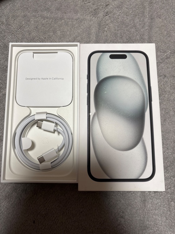 iPhone 15 128GB docomo（スマホ）の商品画像 - 査定依頼日：2026年3月6日 - 最高査定価格：100,000円