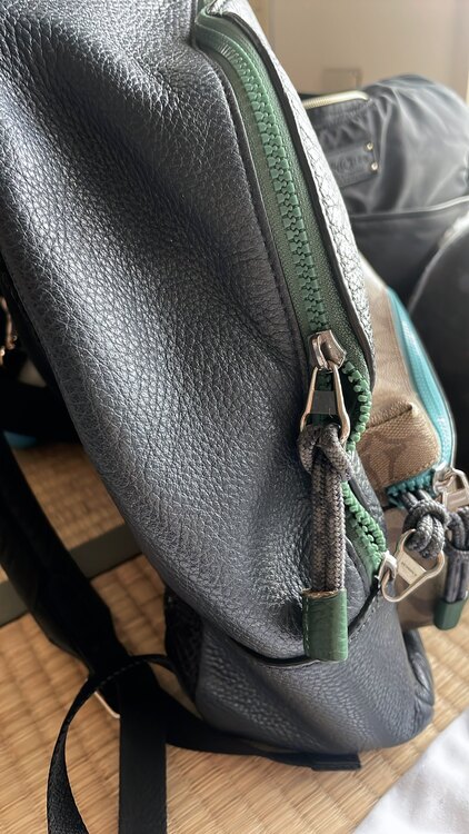 グッチ  （ブランドバッグ）の商品画像 - 査定依頼日：2024年12月30日 - 最高査定価格：3,000円