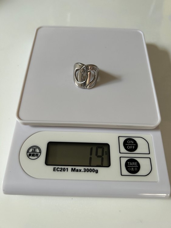 セリーヌ　ダブルサークルリング（金・貴金属）の商品画像 - 査定依頼日：2023年2月21日 - 最高査定価格：15,000円