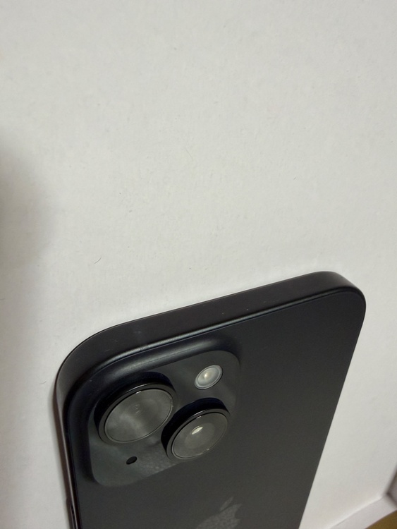 iPhone 15 256GB SIMフリー（スマホ）の商品画像 - 査定依頼日：2026年2月15日 - 最高査定価格：44,000円