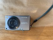 LUMIX（カメラ）の商品画像 - 査定依頼日：2023年3月21日 - 最高査定価格：2,000円