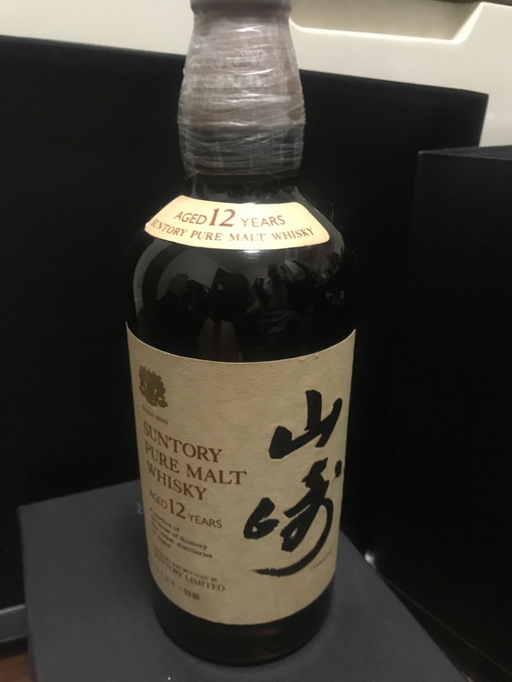 ウイスキー サントリー山崎 （お酒）の商品画像 - 査定依頼日：2025年8月27日 - 最高査定価格：235,000円