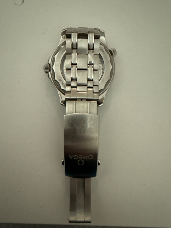 オメガ シーマスター 210.30.42.20.01001（高級時計）の商品画像 - 査定依頼日：2026年3月21日 - 最高査定価格：650,000円