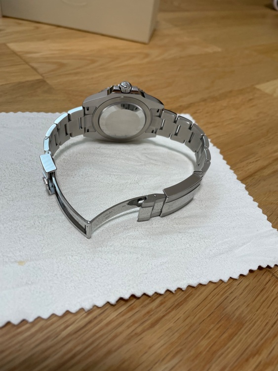 ロレックス GMTマスター 126710bk（高級時計）の商品画像 - 査定依頼日：2025年9月21日 - 最高査定価格：2,600,000円