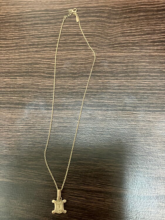 セリーヌジュエリー（金・貴金属）の商品画像 - 査定依頼日：2024年1月19日 - 最高査定価格：25,000円