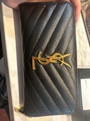 358094（ブランド財布・小物）の商品画像 - 査定依頼日：2025年9月28日 - 最高査定価格：13,000円