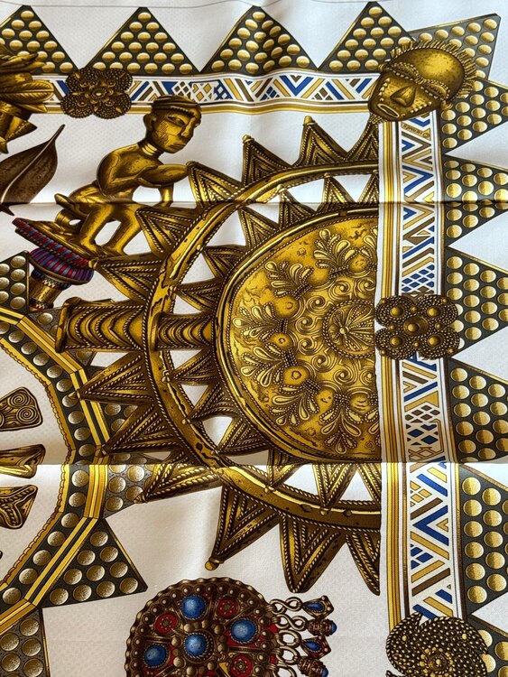 スカーフ　カレ90  - L’or des Chefs（古着・ファッション）の商品画像 - 査定依頼日：2025年2月20日 - 最高査定価格：8,000円