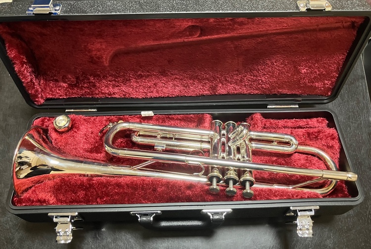 YTR-1335（ピアノ・楽器・PA機材）の商品画像 - 査定依頼日：2026年7月4日 - 最高査定価格：20,000円
